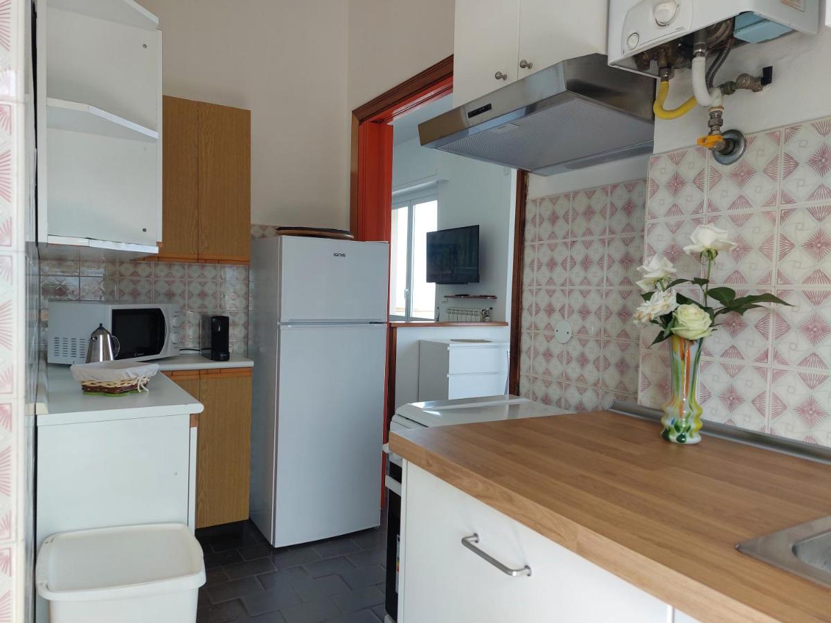 Maremare, Really On The Beach, With Private Parking 萨沃纳 外观 照片